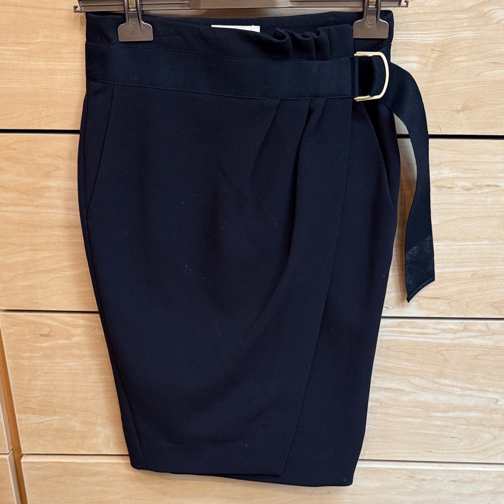 BA&SH. Elegant Black Pencil Skirt